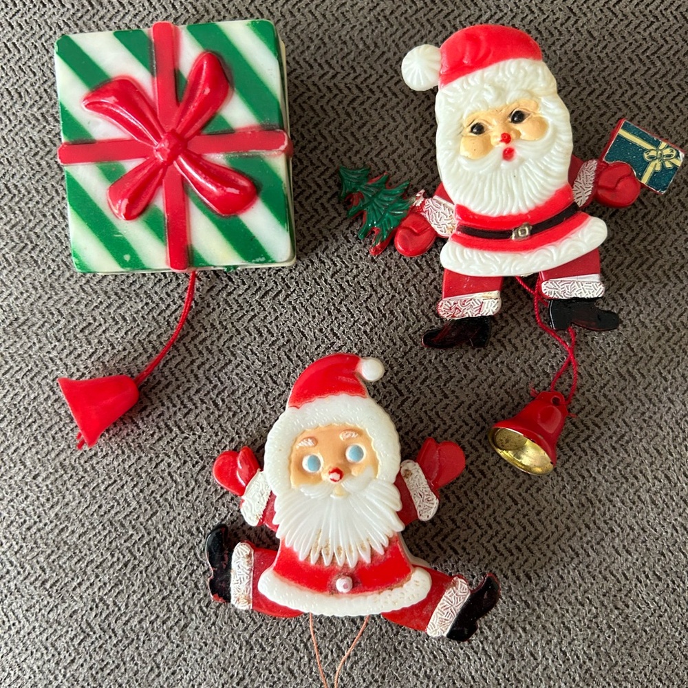 3 Vintage Festive Santa / Christmas brooches